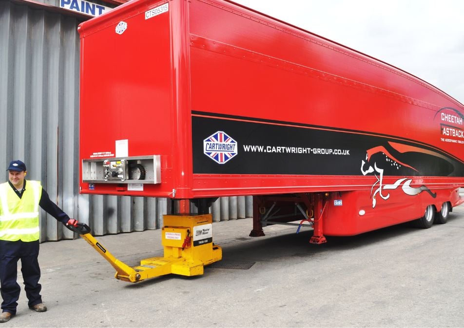 Yard Jockey Services for Consistent Yard Flow
